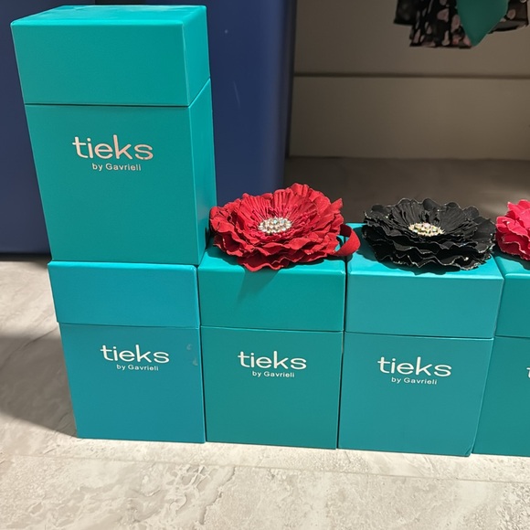 SOLD - Picture 4 of 7